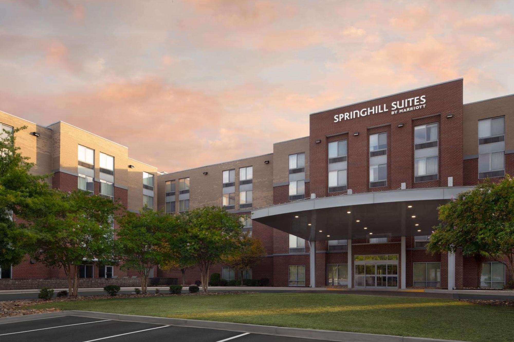 Springhill Suites Columbia Downtown The Vista Exterior photo